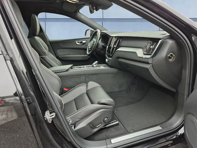 Volvo XC60 2.0 T8 TE Black Edition eAWD