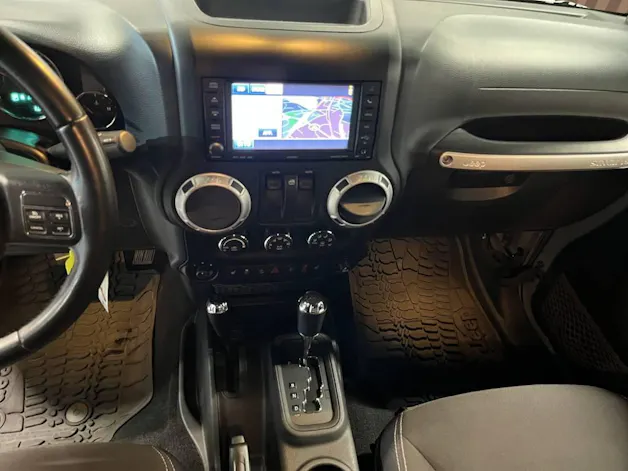 Jeep Wrangler 2.8 CRD Rubicon Recon Automatic hardtop