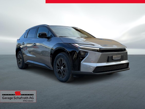 Vehicle image 23 Vehicle image 23