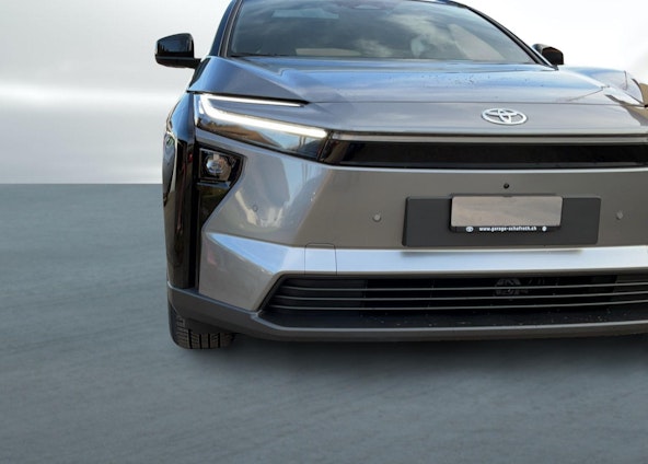 Vehicle image 24 Vehicle image 24