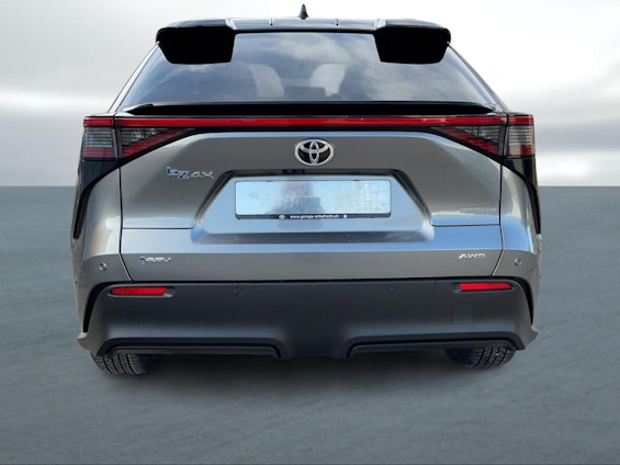 Vehicle image 22 Vehicle image 22