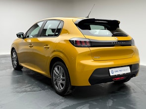 Vehicle image PEUGEOT 208 1.2 PureTech 100 Active Pack