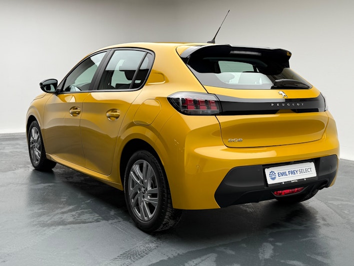 Vehicle image PEUGEOT 208