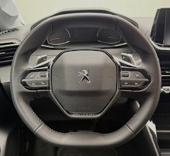 Vehicle image PEUGEOT 208 1.2 PureTech 100 Active Pack