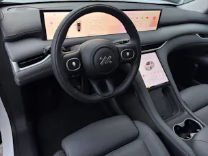 MG IM6 100 kWh Performance 21 4WD