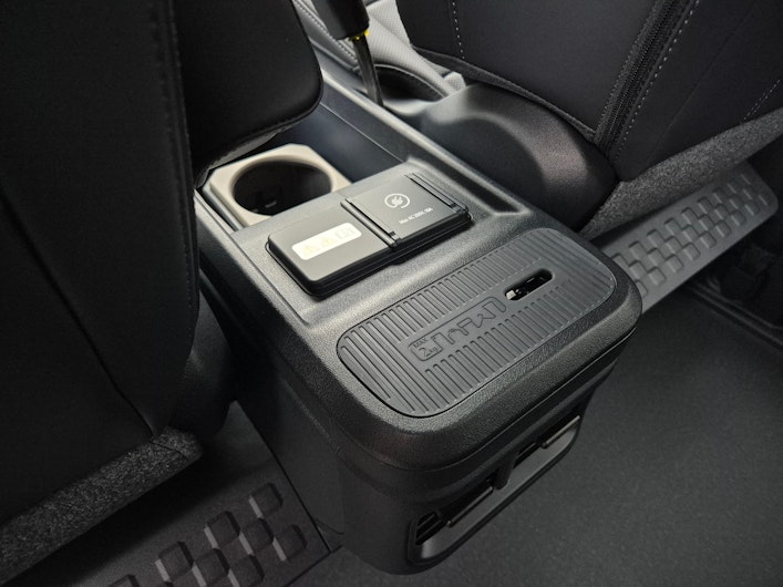 Vehicle image KIA PV5