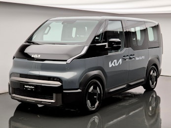 Vehicle image KIA PV5 Passenger 71.2 kWh Elite