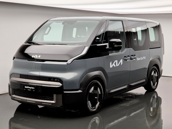 First vehicle image First vehicle image