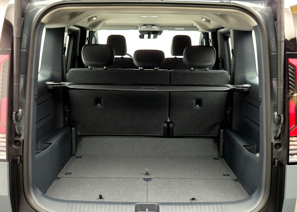 Vehicle image 18 Vehicle image 18