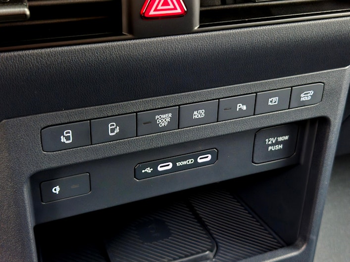 Vehicle image KIA PV5