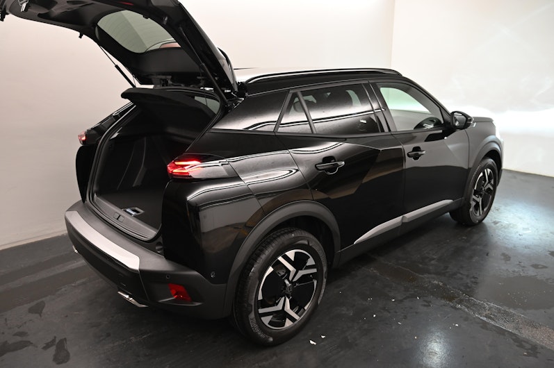 Vehicle image PEUGEOT 2008