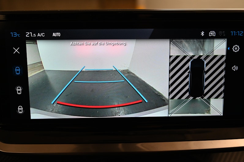 Vehicle image PEUGEOT 2008