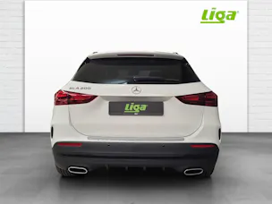 Mercedes-Benz GLA 200 AMG Line Night Star