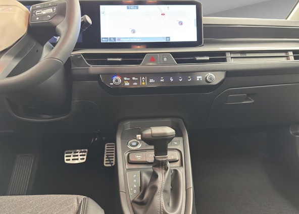 Vehicle image 8 Vehicle image 8