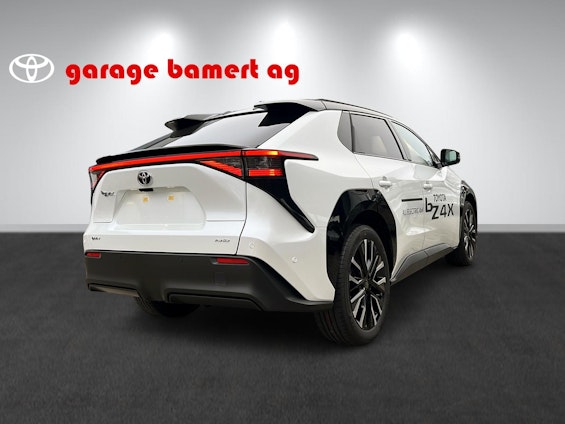 Vehicle image 5 Vehicle image 5