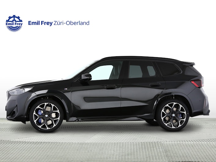 Vehicle image BMW X1
