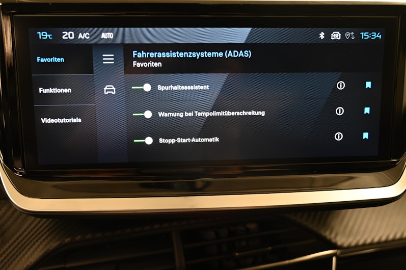 Vehicle image PEUGEOT 208