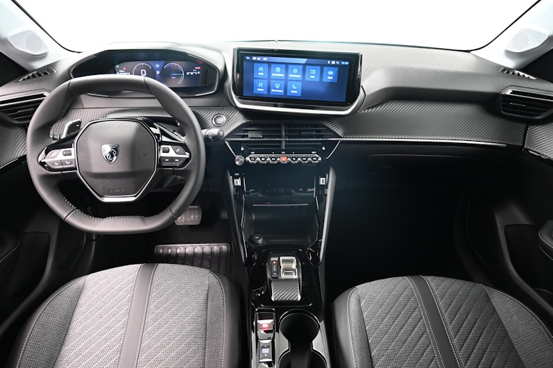 Vehicle image PEUGEOT 208