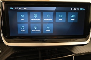 Vehicle image PEUGEOT 208 1.2 Hybrid Allure Premium