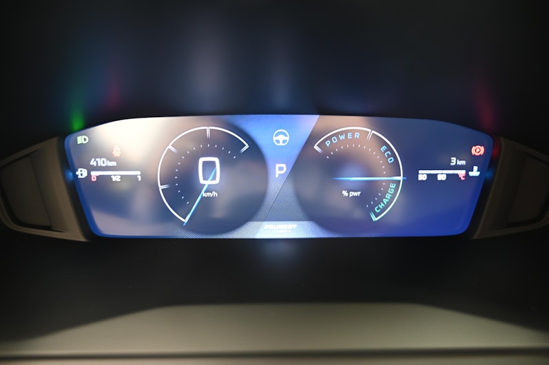 Vehicle image PEUGEOT 208