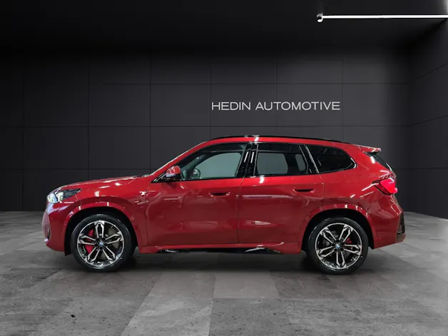 BMW X1 23i xDrive paddles