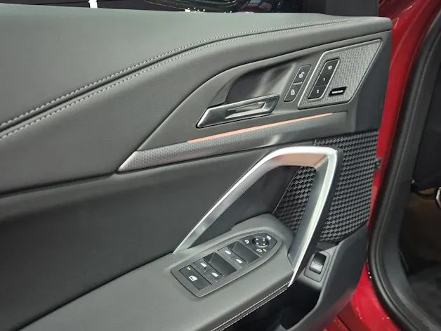 BMW X1 23i xDrive paddles