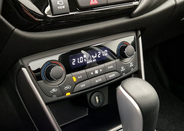 Vehicle image 10 Vehicle image 10