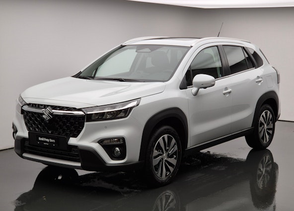 First vehicle image First vehicle image