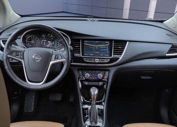 Vehicle image 4 Vehicle image 4