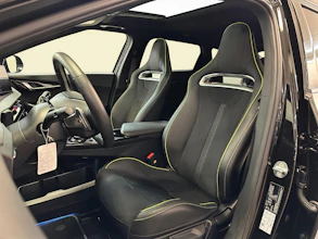 https://vehicle.imgix.net/4119477/f08eba02-d88c-426a-b0ce-b4c034ab249e.jpg