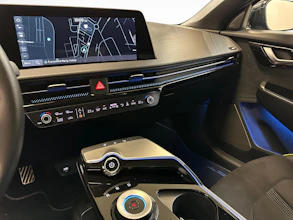 https://vehicle.imgix.net/4119477/fb2bf7f6-090c-40d7-b650-75531b1ab30a.jpg