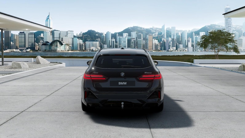 Vehicle image BMW 5 SERIES