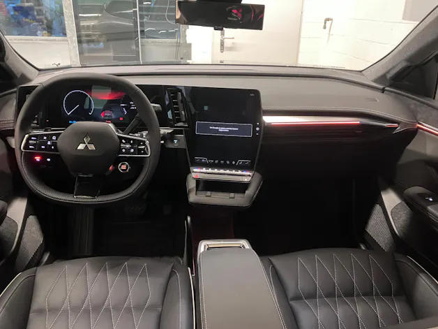 Mitsubishi Eclipse Cross Instyle