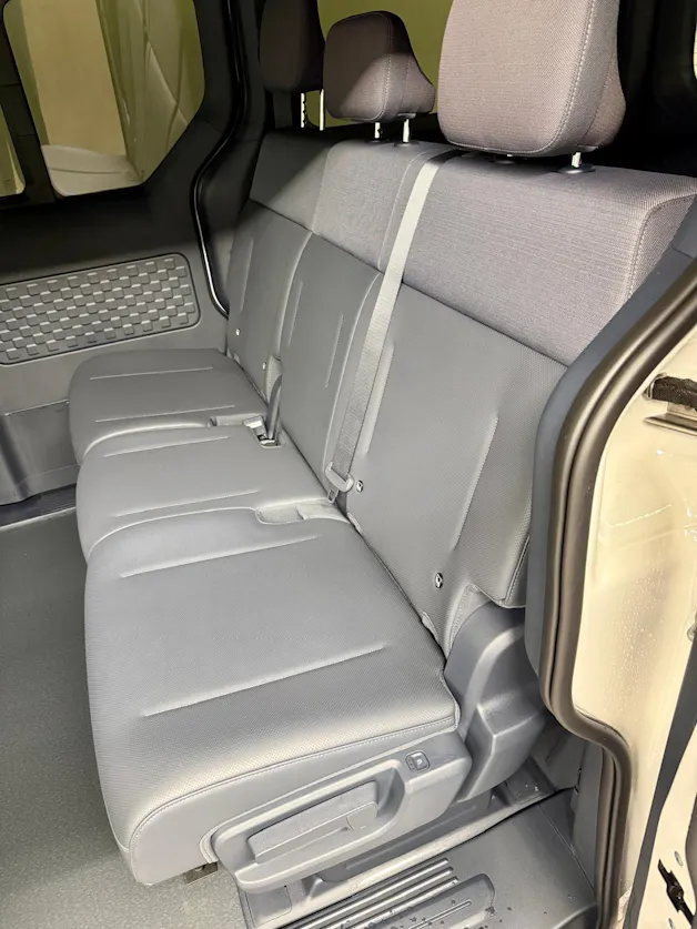 Kia PV5 Passenger 71.2 kWh Plus