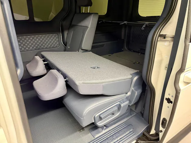 Kia PV5 Passenger 71.2 kWh Plus