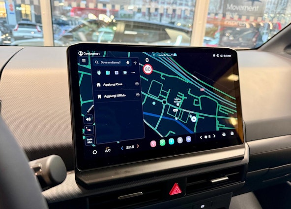 Vehicle image 14 Vehicle image 14