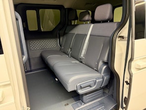 Vehicle image KIA PV5 Passenger 71.2 kWh Plus