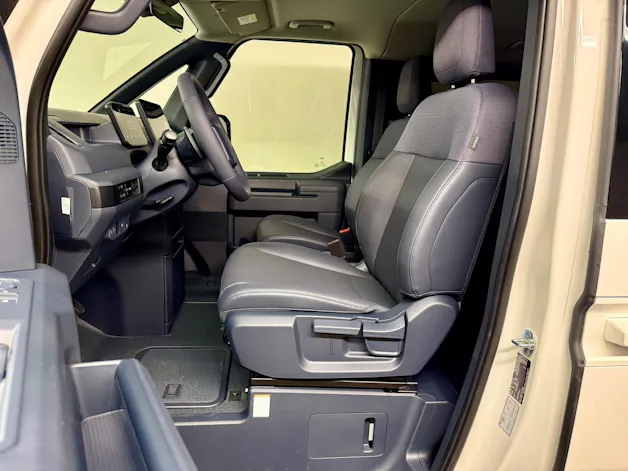 Kia PV5 Passenger 71.2 kWh Plus