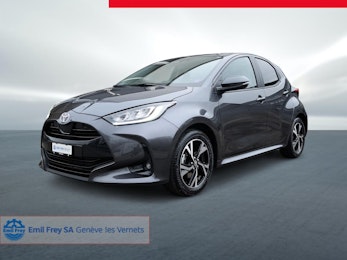 Vehicle image TOYOTA Yaris 1.5 VVT-i HSD Trend