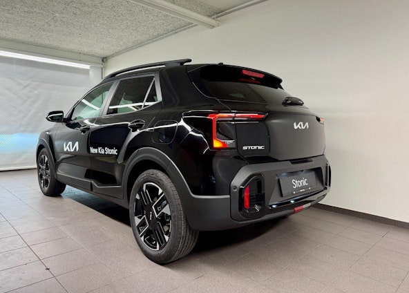 Vehicle image 5 Vehicle image 5