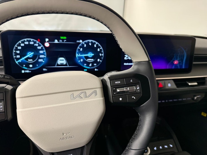 Vehicle image KIA STONIC