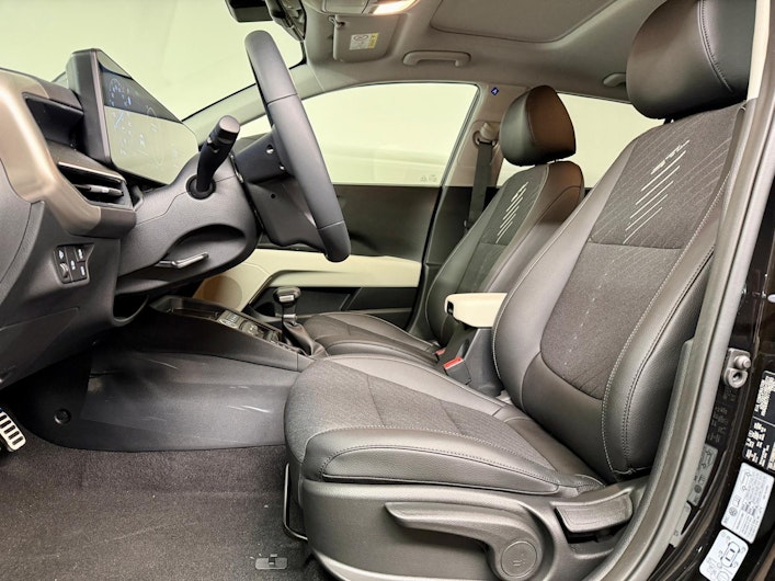 Vehicle image KIA STONIC