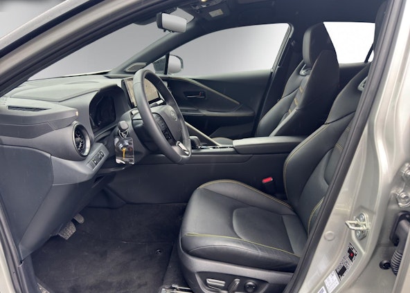 Vehicle image 8 Vehicle image 8