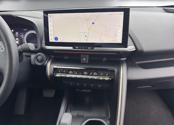 Vehicle image 16 Vehicle image 16