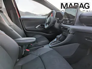 Toyota Yaris 1.5 VVT-i HSD GR Sport
