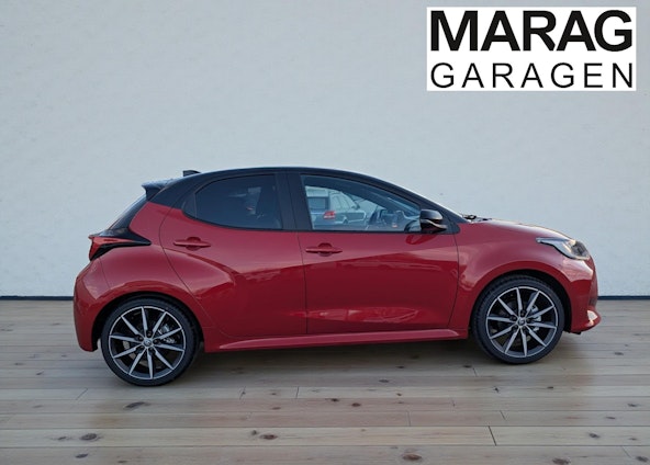 Vehicle image 4 Vehicle image 4