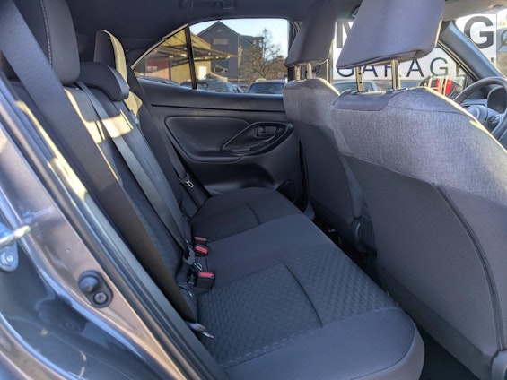 Vehicle image 9 Vehicle image 9