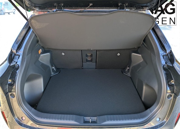 Vehicle image 6 Vehicle image 6