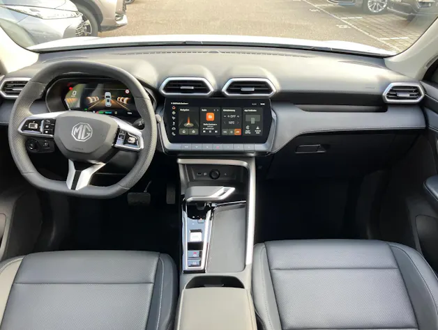 MG ZS 1.5 Hybrid+ Luxury