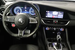 Alfa Romeo Giulia 2.9 V6 Biturbo Quadrifoglio